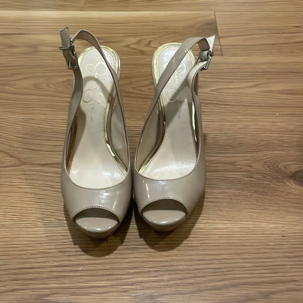 Pretty Light Beige Heels With Strap Around Ankle